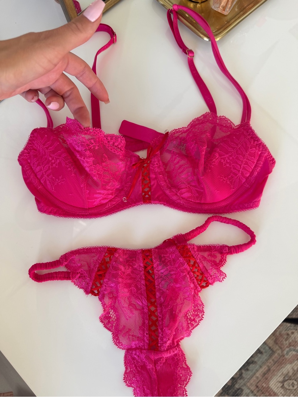 2000’s hot pink Victorias Secret set
